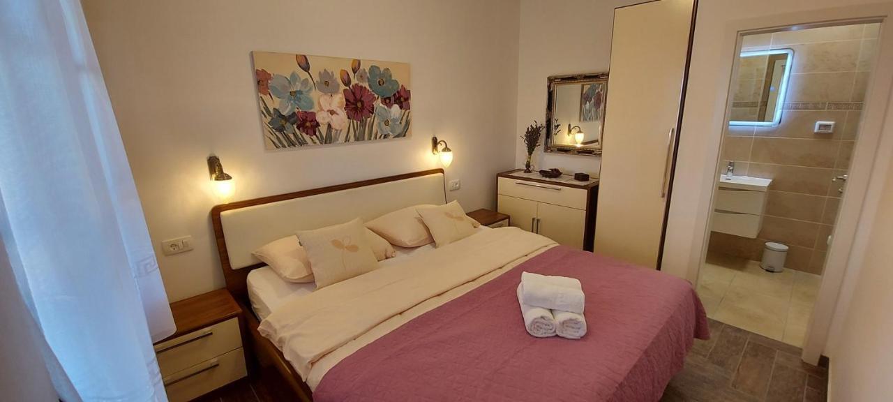 Apartament Kandarola *